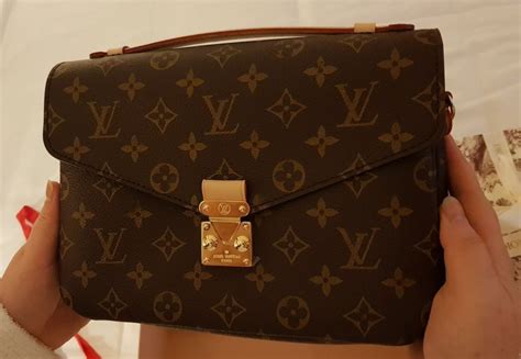 como saber si louis vuitton es original|authentic louis vuitton handbags.